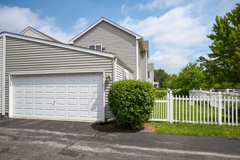 Tiny photo for 1572 Victoria Park Circle, Aurora, IL 60504 (MLS # 12664031)