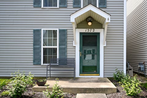 Tiny photo for 1572 Victoria Park Circle, Aurora, IL 60504 (MLS # 12664031)
