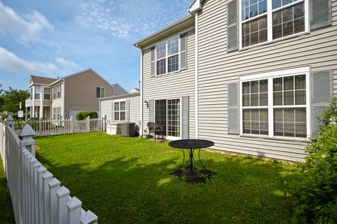 Tiny photo for 1572 Victoria Park Circle, Aurora, IL 60504 (MLS # 12664031)