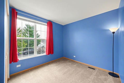 Tiny photo for 1572 Victoria Park Circle, Aurora, IL 60504 (MLS # 12664031)