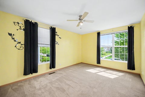 Tiny photo for 1572 Victoria Park Circle, Aurora, IL 60504 (MLS # 12664031)