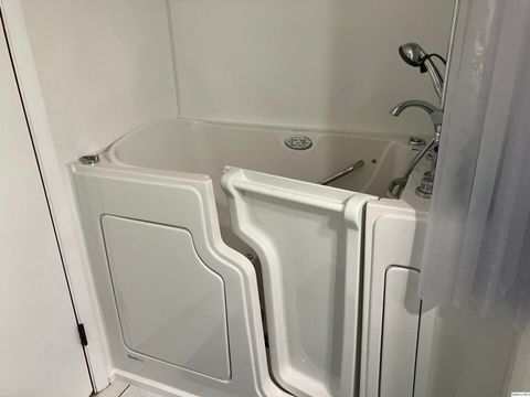 Tiny photo for 2524 Southbrook Rd. Rd, Quincy, IL 62305 (MLS # 12587341)