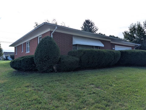Tiny photo for 1364 Empire Court, Freeport, IL 61032 (MLS # 12774400)