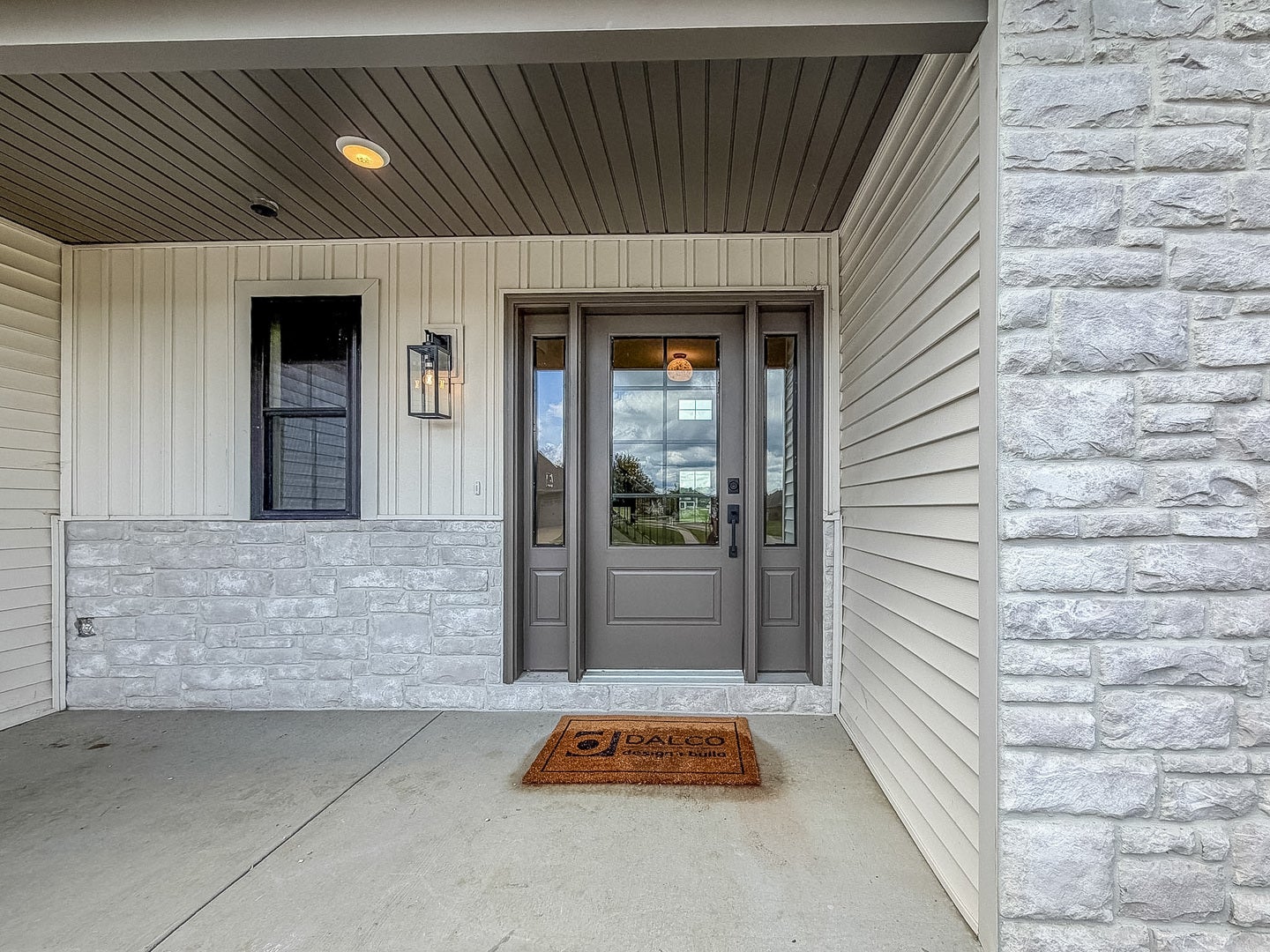 3016 Beringer Circle