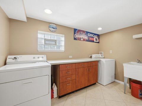 Tiny photo for 10265 Dickens Street, Westchester, IL 60154 (MLS # 12623378)