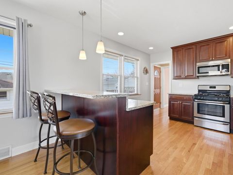 Tiny photo for 10265 Dickens Street, Westchester, IL 60154 (MLS # 12623378)