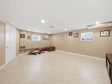 Tiny photo for 10265 Dickens Street, Westchester, IL 60154 (MLS # 12623378)