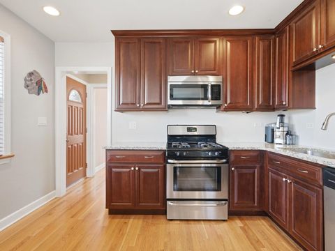 Tiny photo for 10265 Dickens Street, Westchester, IL 60154 (MLS # 12623378)