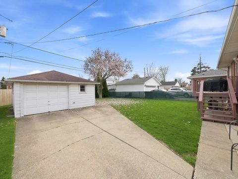 Tiny photo for 10265 Dickens Street, Westchester, IL 60154 (MLS # 12623378)