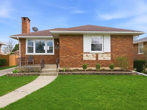 Photo of 10265 Dickens Street, Westchester, IL 60154 (MLS # 12623378)