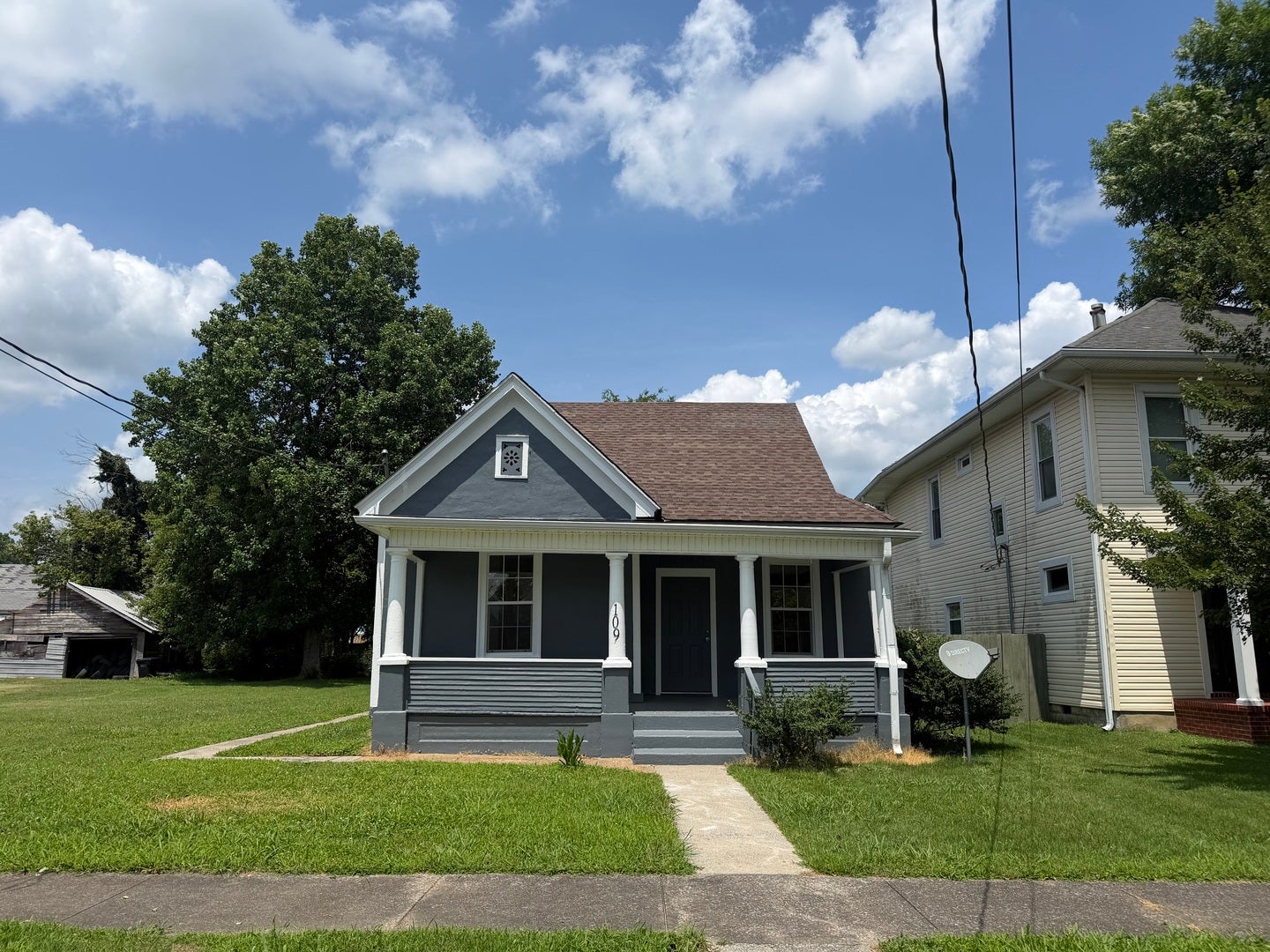 109 E 7th Street