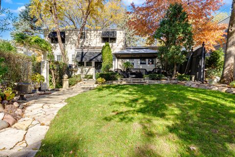 Tiny photo for 11333 Hiawatha Lane, Indian Head Park, IL 60525 (MLS # 12509980)