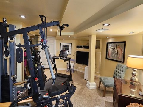 Tiny photo for 11333 Hiawatha Lane, Indian Head Park, IL 60525 (MLS # 12509980)