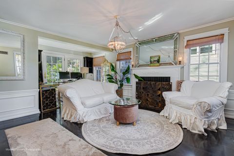 Tiny photo for 11333 Hiawatha Lane, Indian Head Park, IL 60525 (MLS # 12509980)