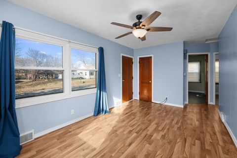 Tiny photo for 3223 McKinley Avenue, Davenport, IA 52802 (MLS # 12570075)