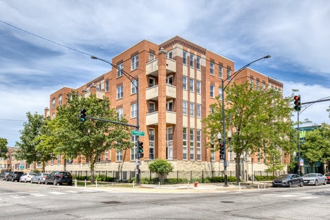 3550 W Montrose Avenue Unit 308, Chicago, IL 60618 - #: 12706684