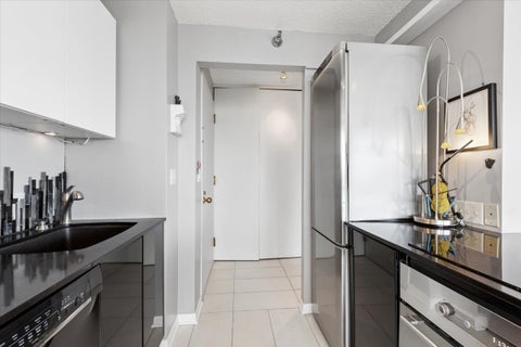 Tiny photo for 111 W Maple Street #2701, Chicago, IL 60610 (MLS # 12764778)