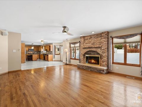 Tiny photo for 13124.W. Beaver Lake Common, Homer Glen, IL 60491 (MLS # 12604622)