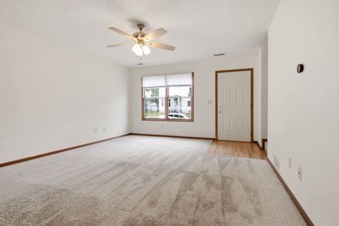 Tiny photo for 510 E Mulberry Street #1, Bloomington, IL 61701 (MLS # 12708803)