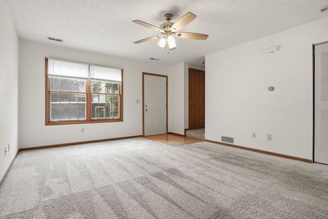Tiny photo for 510 E Mulberry Street #1, Bloomington, IL 61701 (MLS # 12708803)