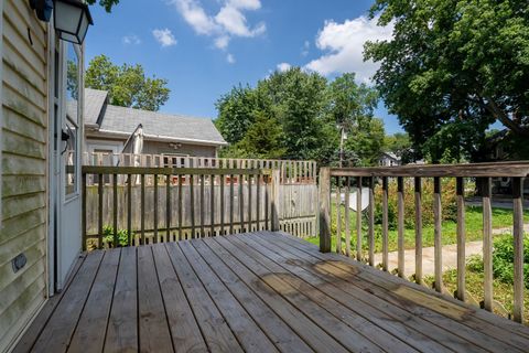 Tiny photo for 510 E Mulberry Street #1, Bloomington, IL 61701 (MLS # 12708803)