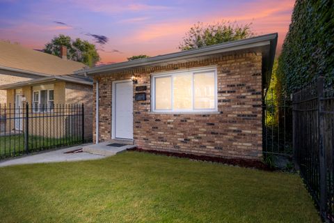 Tiny photo for 7237 S St Lawrence Avenue, Chicago, IL 60619 (MLS # 12503058)