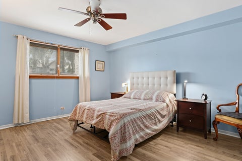 Tiny photo for 5 Kingery Quarter #5-104, Willowbrook, IL 60527 (MLS # 12760188)