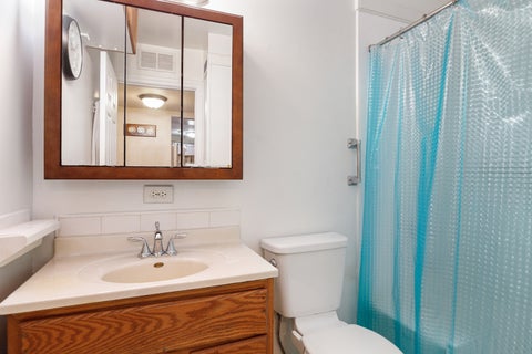 Tiny photo for 5 Kingery Quarter #5-104, Willowbrook, IL 60527 (MLS # 12760188)