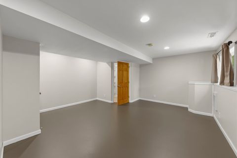 Tiny photo for 271 Copper Mountain Drive, Gilberts, IL 60136 (MLS # 12653191)