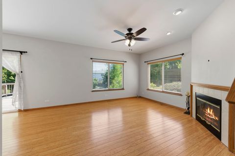 Tiny photo for 271 Copper Mountain Drive, Gilberts, IL 60136 (MLS # 12653191)