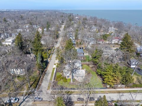 Tiny photo for 333 Simpson Street, Lake Bluff, IL 60044 (MLS # 12554005)
