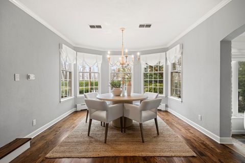 Tiny photo for 333 Simpson Street, Lake Bluff, IL 60044 (MLS # 12554005)