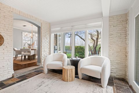 Tiny photo for 333 Simpson Street, Lake Bluff, IL 60044 (MLS # 12554005)