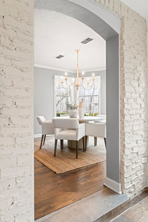 Tiny photo for 333 Simpson Street, Lake Bluff, IL 60044 (MLS # 12554005)