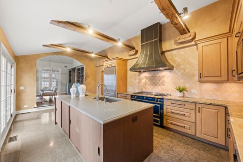 Tiny photo for 333 Simpson Street, Lake Bluff, IL 60044 (MLS # 12554005)