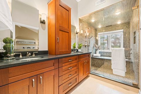 Tiny photo for 333 Simpson Street, Lake Bluff, IL 60044 (MLS # 12554005)