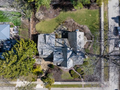 Tiny photo for 333 Simpson Street, Lake Bluff, IL 60044 (MLS # 12554005)