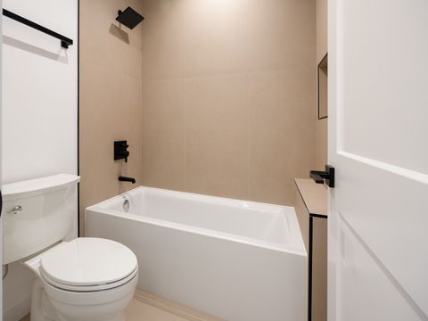 Tiny photo for 410 Prairie Avenue, Wilmette, IL 60091 (MLS # 12466672)