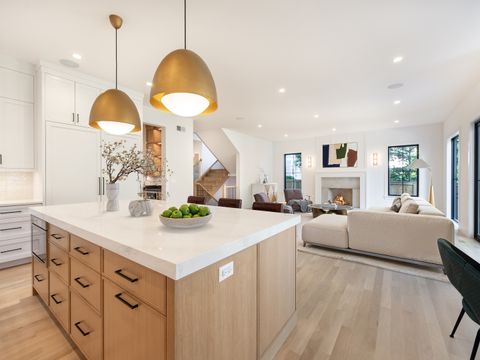 Tiny photo for 410 Prairie Avenue, Wilmette, IL 60091 (MLS # 12466672)