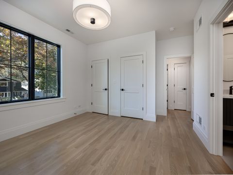 Tiny photo for 410 Prairie Avenue, Wilmette, IL 60091 (MLS # 12466672)