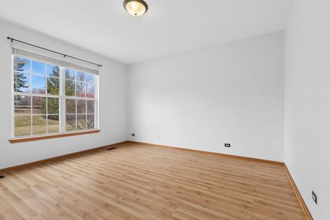 Tiny photo for 45 W Vandermeer Drive, Antioch, IL 60002 (MLS # 12581641)