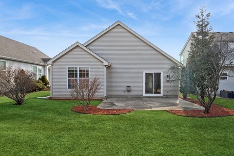 Tiny photo for 45 W Vandermeer Drive, Antioch, IL 60002 (MLS # 12581641)