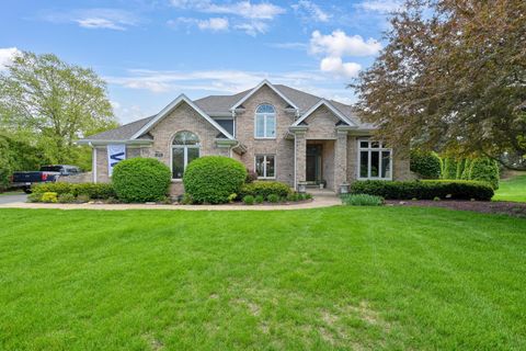 3430 Sandstone Court Lake In The Hills IL 60156