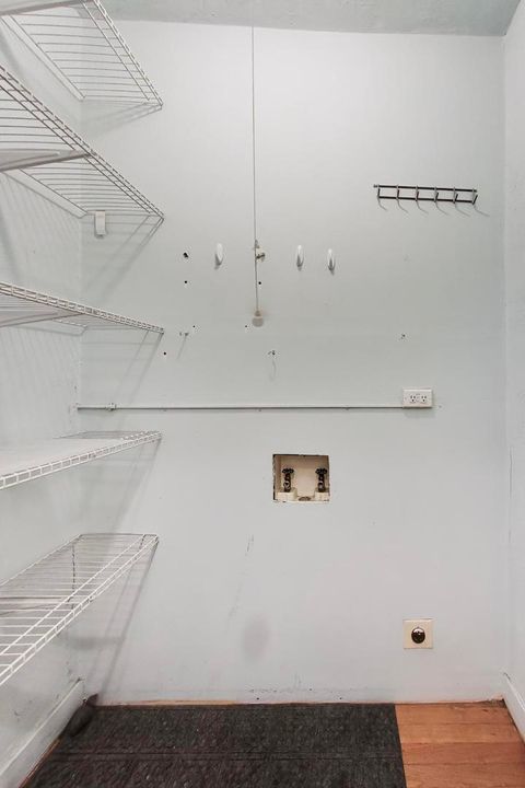 Tiny photo for 530 WASHINGTON Boulevard #1W, Oak Park, IL 60302 (MLS # 12610079)