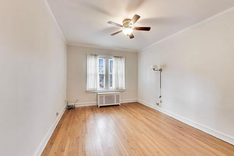 Tiny photo for 530 WASHINGTON Boulevard #1W, Oak Park, IL 60302 (MLS # 12610079)