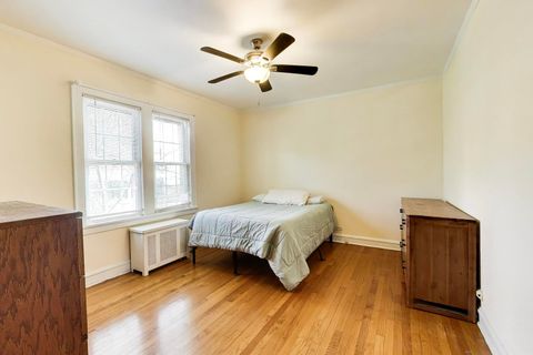 Tiny photo for 530 WASHINGTON Boulevard #1W, Oak Park, IL 60302 (MLS # 12610079)