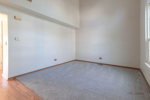 Tiny photo for 3020 Max Court, Island Lake, IL 60042 (MLS # 12628848)