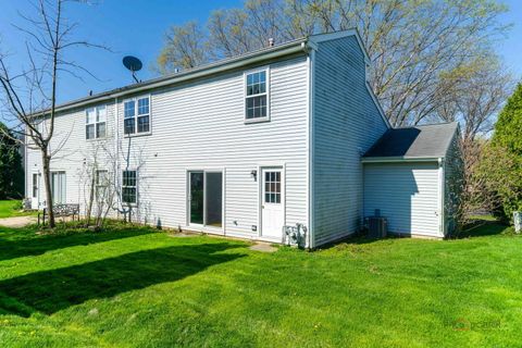 Tiny photo for 3020 Max Court, Island Lake, IL 60042 (MLS # 12628848)