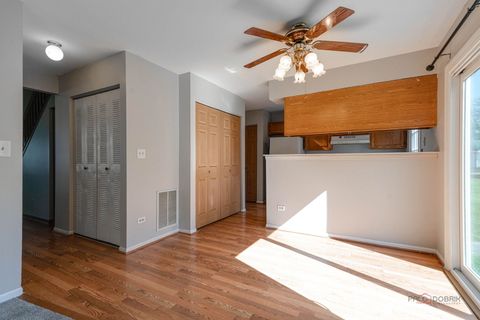 Tiny photo for 3020 Max Court, Island Lake, IL 60042 (MLS # 12628848)