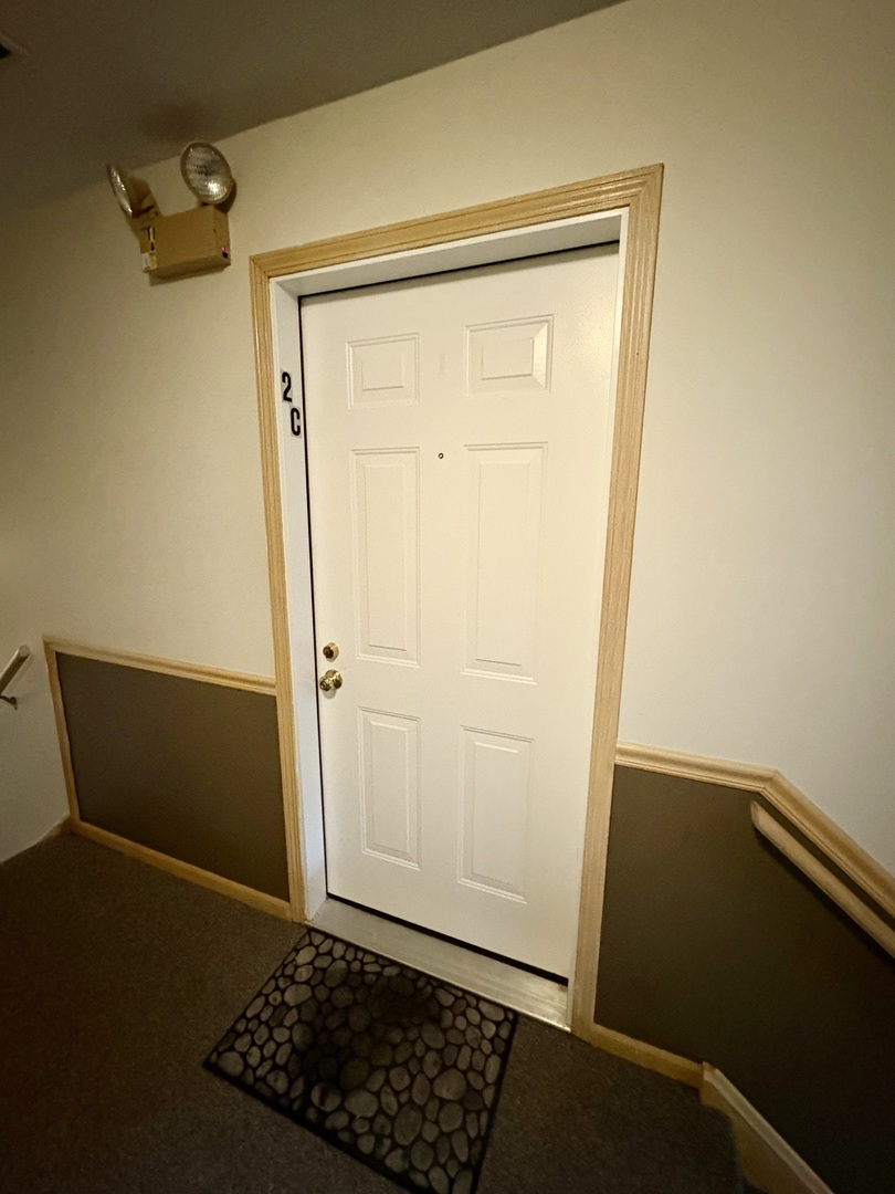 319 Deer Glen Way 2C